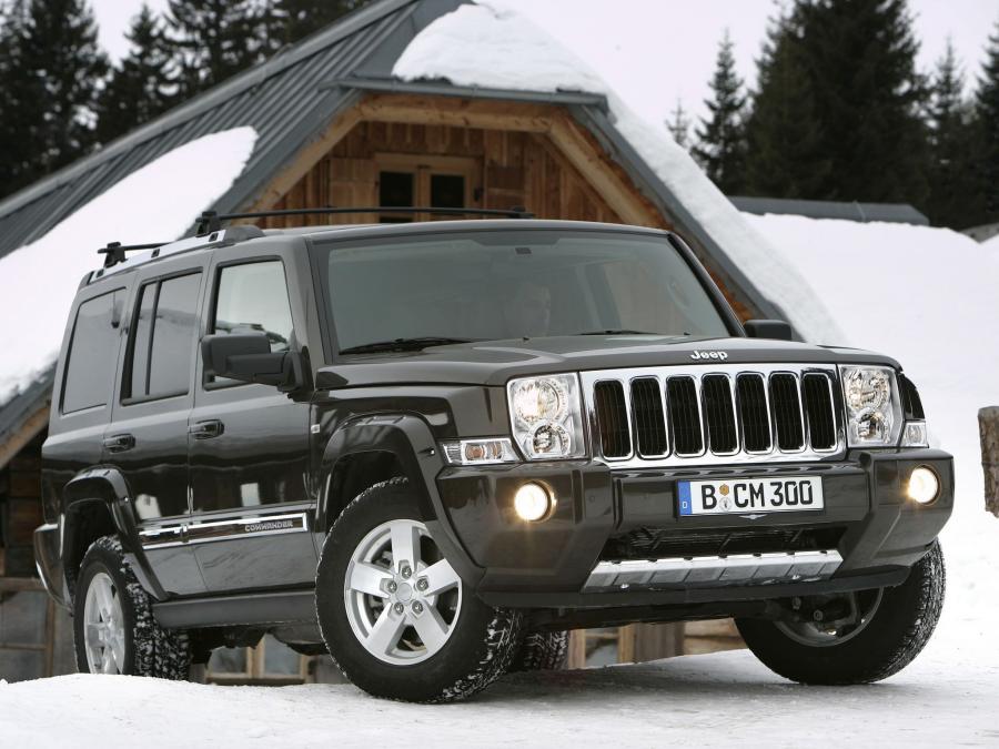  Jeep Commander Limited 5.7 2006 года  (EU) (фото 2 из 13)